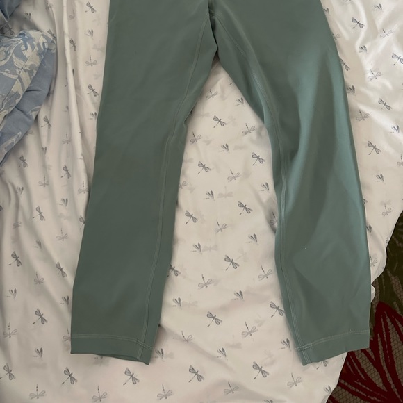 teal lululemon leggings - Picture 3 of 3